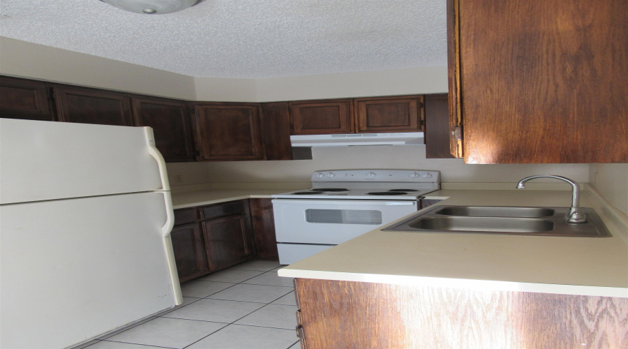 1420 Juarez Ave, Laredo, Texas 78040, 2 Bedrooms Bedrooms, 4 Rooms Rooms,1 BathroomBathrooms,Residential,For Rent,1420 Juarez Ave,20263172