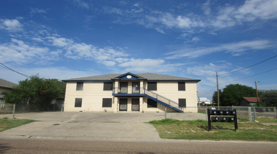 1420 Juarez Ave, Laredo, Texas 78040, 2 Bedrooms Bedrooms, 4 Rooms Rooms,1 BathroomBathrooms,Residential,For Rent,1420 Juarez Ave,20263172