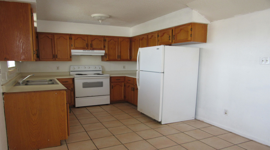 2819 Guerrero St, Laredo, Texas 78043, 2 Bedrooms Bedrooms, 4 Rooms Rooms,1 BathroomBathrooms,Residential,For Rent,2819 Guerrero St,20263173