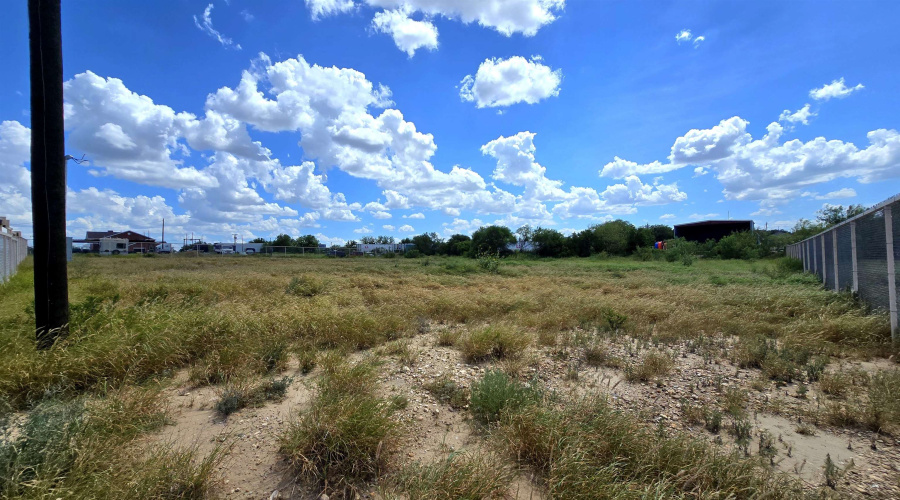 000 Gaona Tracts Lot 9, Laredo, Texas 78041, ,Land,For Sale,000 Gaona Tracts Lot 9,20263182