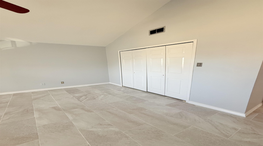 1428 Los Ebanos Dr, LAREDO, Texas 78041, 2 Bedrooms Bedrooms, 3 Rooms Rooms,1 BathroomBathrooms,Residential,For Sale,1428 Los Ebanos Dr,20260965