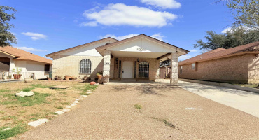 1428 Los Ebanos Dr, LAREDO, Texas 78041, 2 Bedrooms Bedrooms, 3 Rooms Rooms,1 BathroomBathrooms,Residential,For Sale,1428 Los Ebanos Dr,20260965