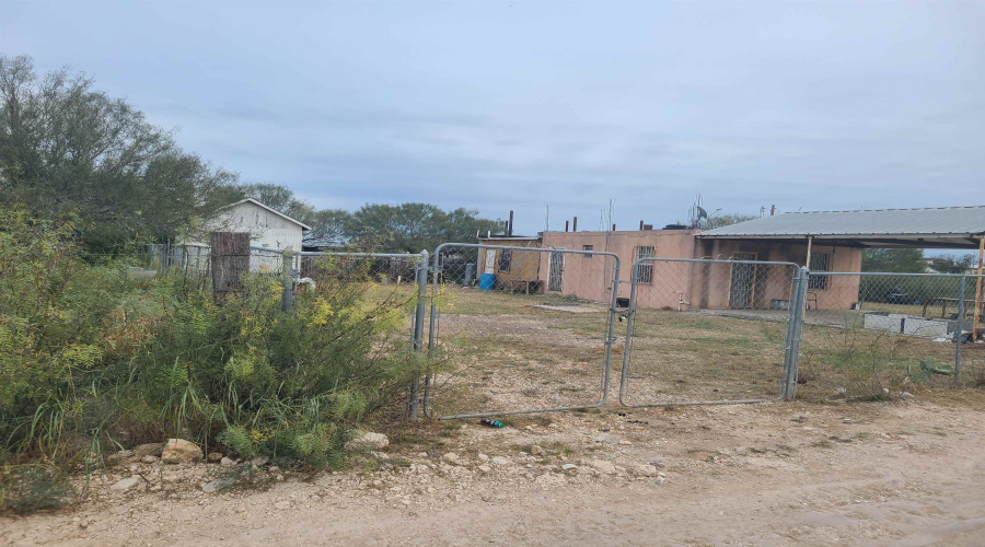 302 Camino Bolivar, laredo, Texas 78045, ,Land,For Sale,302 Camino Bolivar,20263187
