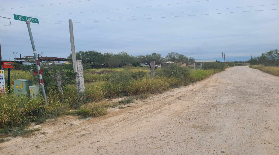 302 Camino Bolivar, laredo, Texas 78045, ,Land,For Sale,302 Camino Bolivar,20263187