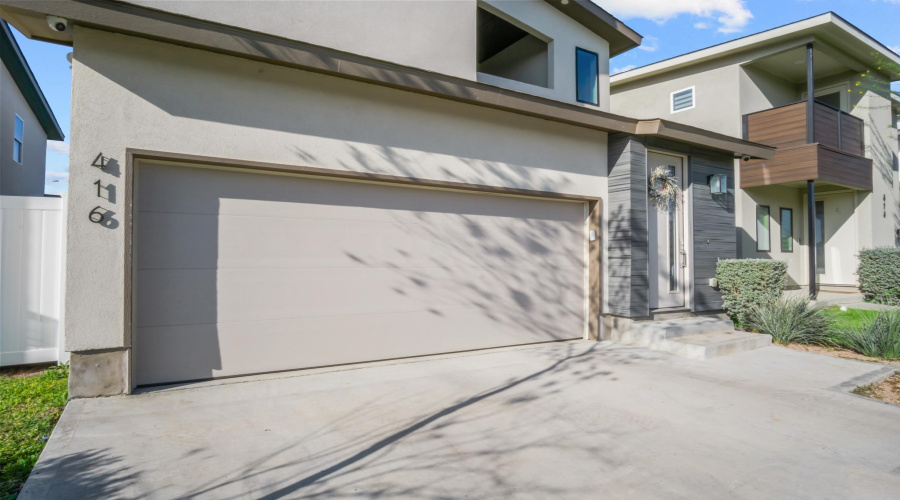 416 Deer Path Loop, Laredo, Texas 78045-2236, 4 Bedrooms Bedrooms, 7 Rooms Rooms,2 BathroomsBathrooms,Residential,For Sale,416 Deer Path Loop,20263185