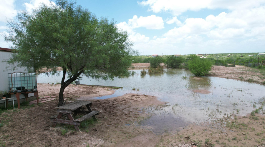 152 Los Fresnos Rd., Laredo, Texas 78041, ,Land,For Sale,152 Los Fresnos Rd.,20263191
