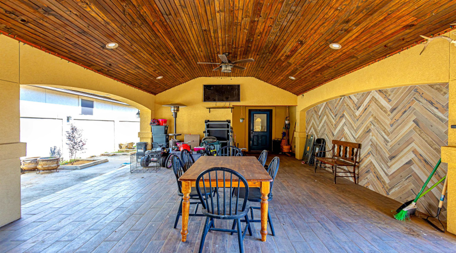 3720 Calle Alta Ct, Laredo, Texas 78046, 3 Bedrooms Bedrooms, 5 Rooms Rooms,2 BathroomsBathrooms,Residential,For Sale,3720 Calle Alta Ct,20263192