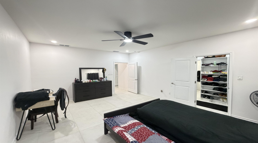 1628 Brangus St., Laredo, Texas 78046, 4 Bedrooms Bedrooms, 5 Rooms Rooms,2 BathroomsBathrooms,Residential,For Sale,1628 Brangus St.,20263205