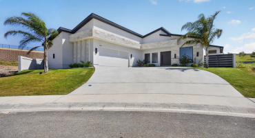 201 Sorella Loop, Laredo, Texas 78045, 4 Bedrooms Bedrooms, 4 Rooms Rooms,2 BathroomsBathrooms,Residential,For Sale,201 Sorella Loop,20263206 201 Sorella Loop, Laredo, Texas 78045, 4 Bedrooms Bedrooms, 4 Rooms Rooms,2 BathroomsBathrooms,Residential,For Sale,201 Sorella Loop,20263206