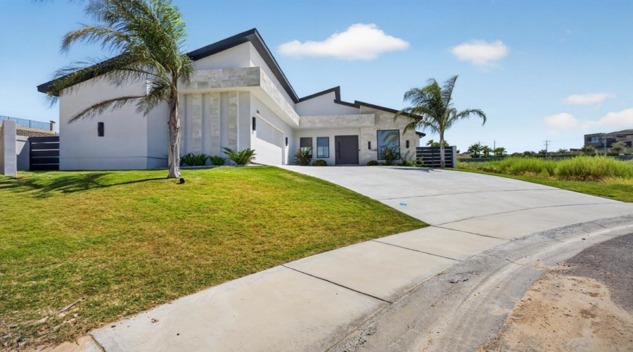 201 Sorella Loop, Laredo, Texas 78045, 4 Bedrooms Bedrooms, 4 Rooms Rooms,2 BathroomsBathrooms,Residential,For Sale,201 Sorella Loop,20263206
