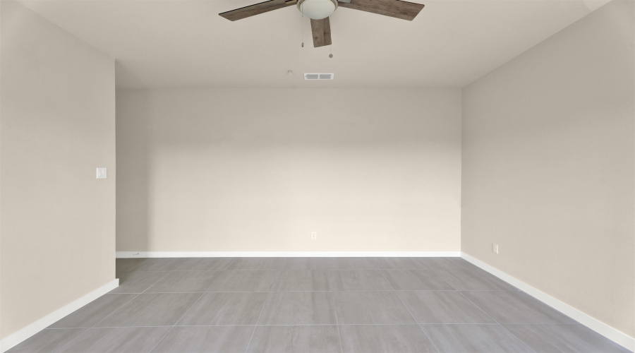 7613 King Arthurs Ct, Laredo, Texas 78041, 3 Bedrooms Bedrooms, 1 Room Rooms,2 BathroomsBathrooms,Residential,For Rent,7613 King Arthurs Ct,20263207