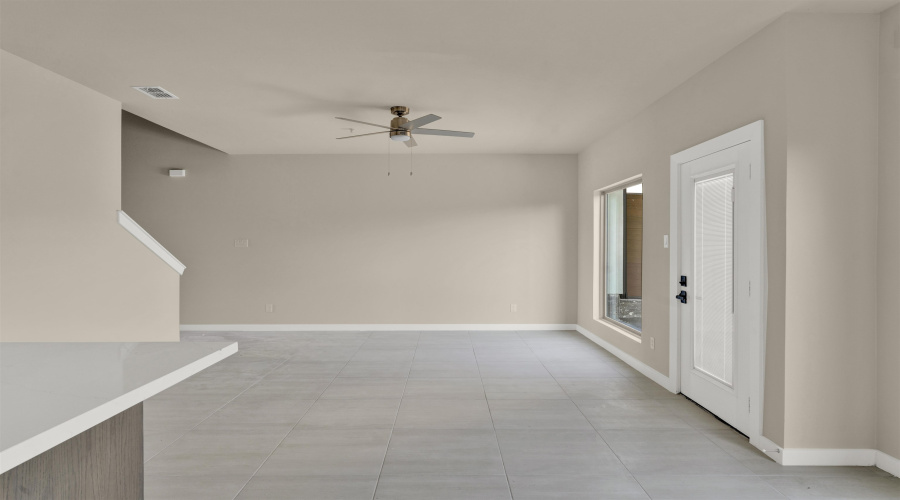 7613 King Arthurs Ct, Laredo, Texas 78041, 3 Bedrooms Bedrooms, 1 Room Rooms,2 BathroomsBathrooms,Residential,For Rent,7613 King Arthurs Ct,20263207