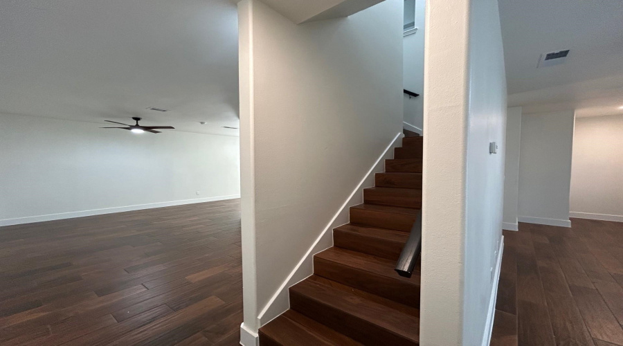 2445 Monarch Dr, LAREDO, Texas 78045, 3 Bedrooms Bedrooms, 8 Rooms Rooms,2 BathroomsBathrooms,Residential,For Rent,2445 Monarch Dr,20263208