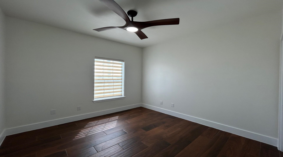2445 Monarch Dr, LAREDO, Texas 78045, 3 Bedrooms Bedrooms, 8 Rooms Rooms,2 BathroomsBathrooms,Residential,For Rent,2445 Monarch Dr,20263208