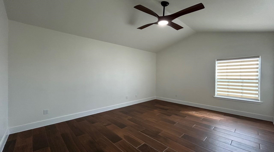 2445 Monarch Dr, LAREDO, Texas 78045, 3 Bedrooms Bedrooms, 8 Rooms Rooms,2 BathroomsBathrooms,Residential,For Rent,2445 Monarch Dr,20263208