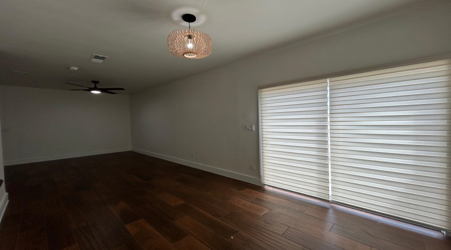 2445 Monarch Dr, LAREDO, Texas 78045, 3 Bedrooms Bedrooms, 8 Rooms Rooms,2 BathroomsBathrooms,Residential,For Rent,2445 Monarch Dr,20263208