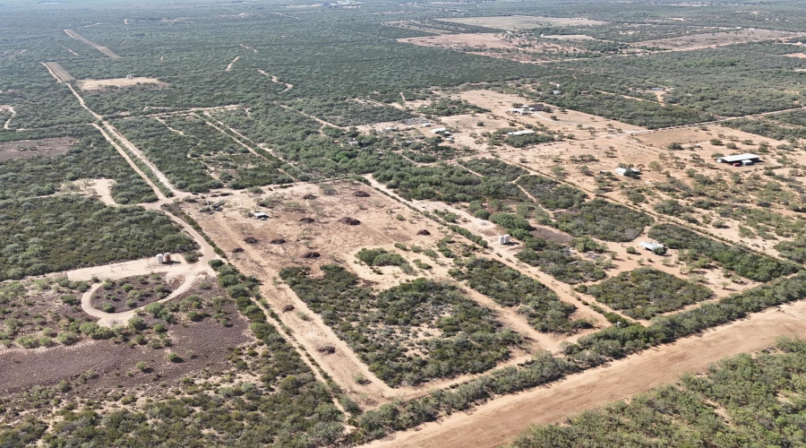 630 Los Huisaches Rd., Laredo, Texas 78045, ,Land,For Rent,630 Los Huisaches Rd.,20263209