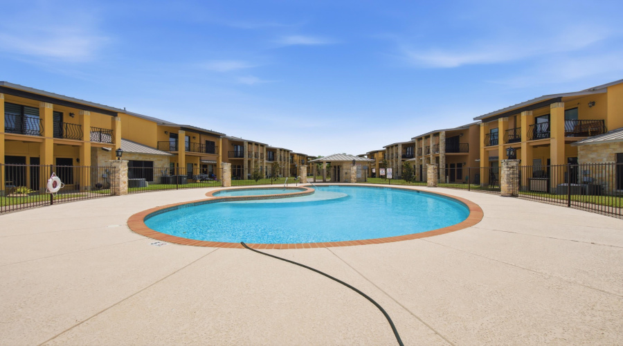 1609 Saldana Ave, Laredo, Texas 78041, 3 Bedrooms Bedrooms, 5 Rooms Rooms,2 BathroomsBathrooms,Residential,For Sale,1609 Saldana Ave,20263213