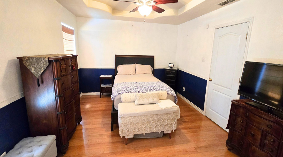 110 Lagos Ave, Laredo, Texas 78045, 3 Bedrooms Bedrooms, 6 Rooms Rooms,2 BathroomsBathrooms,Residential,For Sale,110 Lagos Ave,20263216