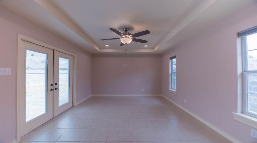 8710 Allegheny St, Laredo, Texas 78045, 4 Bedrooms Bedrooms, 5 Rooms Rooms,2 BathroomsBathrooms,Residential,For Sale,8710 Allegheny St,20263219