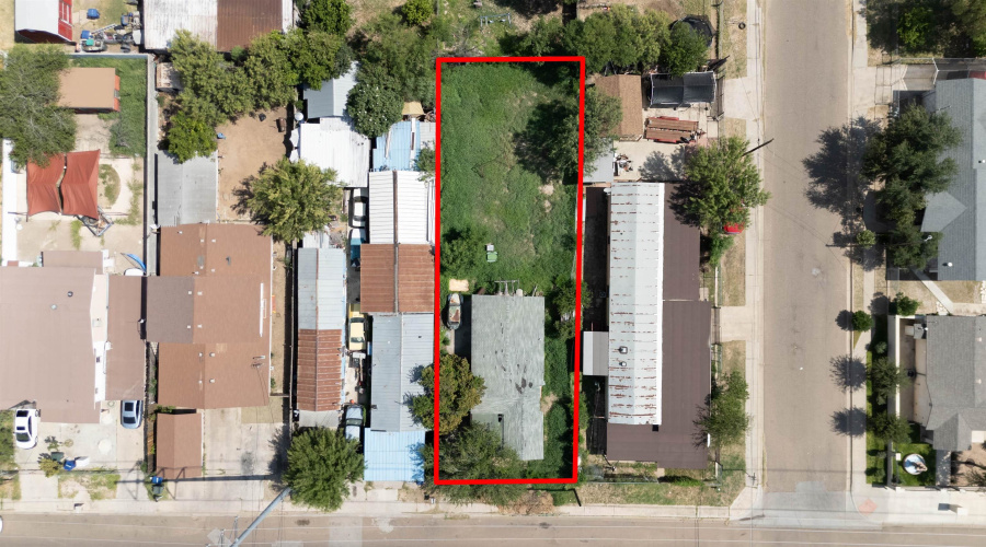 404 W Locust St, Laredo, Texas 78040, 1 Bedroom Bedrooms, 3 Rooms Rooms,1 BathroomBathrooms,Residential,For Sale,404 W Locust St,20263223