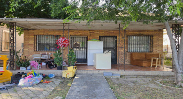 2012 Matamoros St, Laredo, Texas 78040, ,Multi-family,For Sale,2012 Matamoros St,20263225 2012 Matamoros St, Laredo, Texas 78040, ,Multi-family,For Sale,2012 Matamoros St,20263225