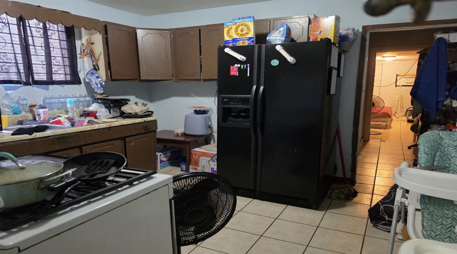 2012 Matamoros St, Laredo, Texas 78040, ,Multi-family,For Sale,2012 Matamoros St,20263225