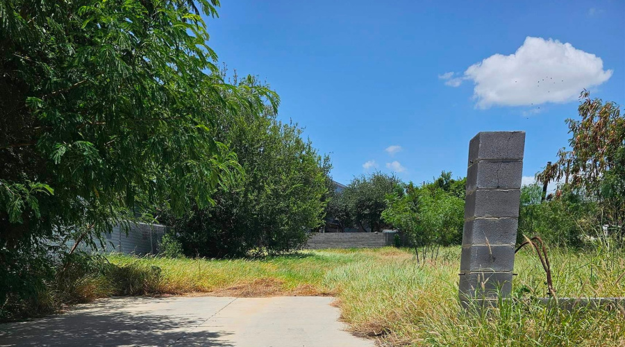 3218 Boulanger St, Laredo tx 78043, Texas 78043, ,Land,For Sale,3218 Boulanger St,20263231