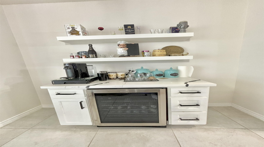 502 Journey Loop, Laredo, Texas 78045, 3 Bedrooms Bedrooms, 6 Rooms Rooms,3 BathroomsBathrooms,Residential,For Sale,502 Journey Loop,20263237