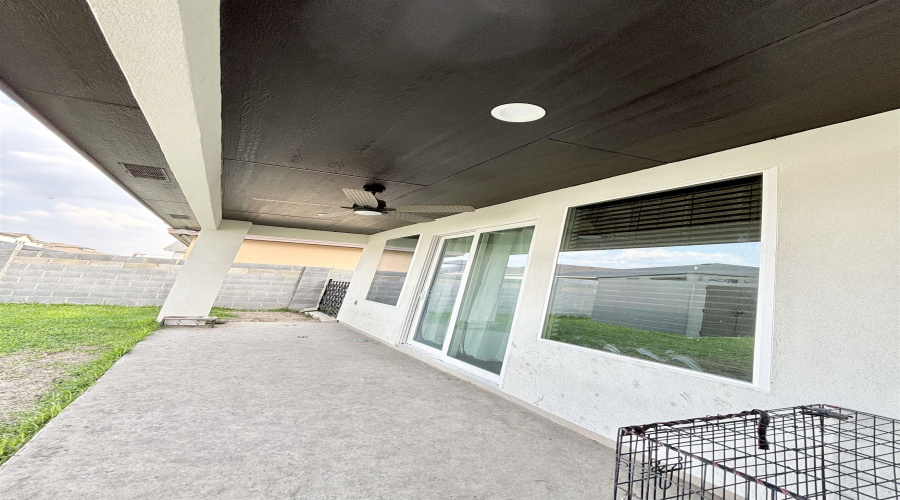 502 Journey Loop, Laredo, Texas 78045, 3 Bedrooms Bedrooms, 6 Rooms Rooms,3 BathroomsBathrooms,Residential,For Sale,502 Journey Loop,20263237