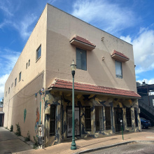 1311 Iturbide St, Laredo, Texas 78040, 6 Rooms Rooms,1 BathroomBathrooms,Commercial retail/office,For Sale,1311 Iturbide St,20263250