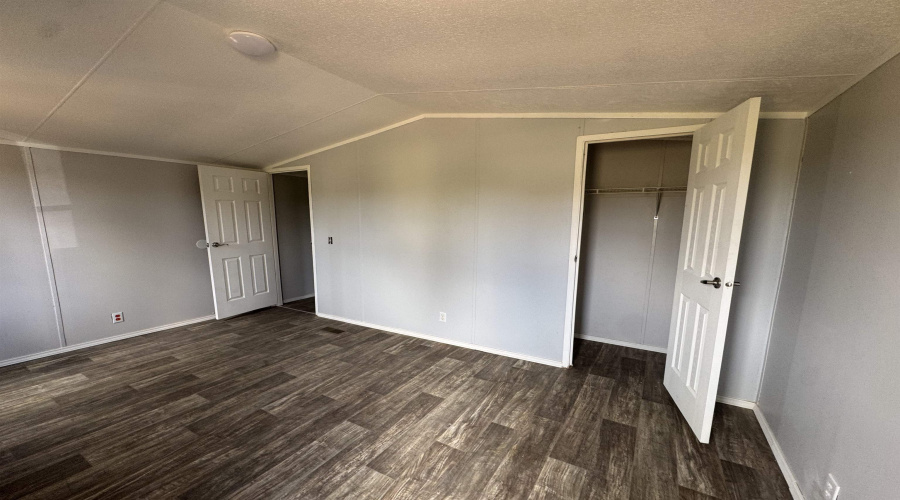 148 Ranch Rd, Laredo, Texas 78046, 3 Bedrooms Bedrooms, 5 Rooms Rooms,2 BathroomsBathrooms,Residential,For Rent,148 Ranch Rd,20263245