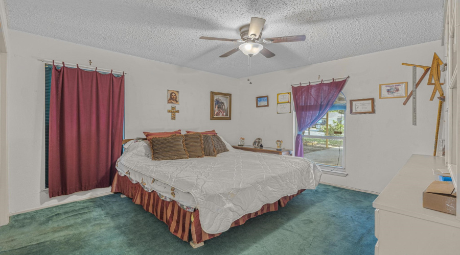 221 Idaho St, Laredo, Texas 78041-3212, 3 Bedrooms Bedrooms, 6 Rooms Rooms,2 BathroomsBathrooms,Residential,For Sale,221 Idaho St,20263246