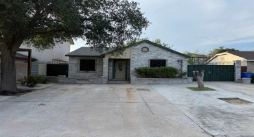 1514 Drake St, Laredo, Texas 78045, 3 Bedrooms Bedrooms, 5 Rooms Rooms,2 BathroomsBathrooms,Residential,For Rent,1514 Drake St,20263252