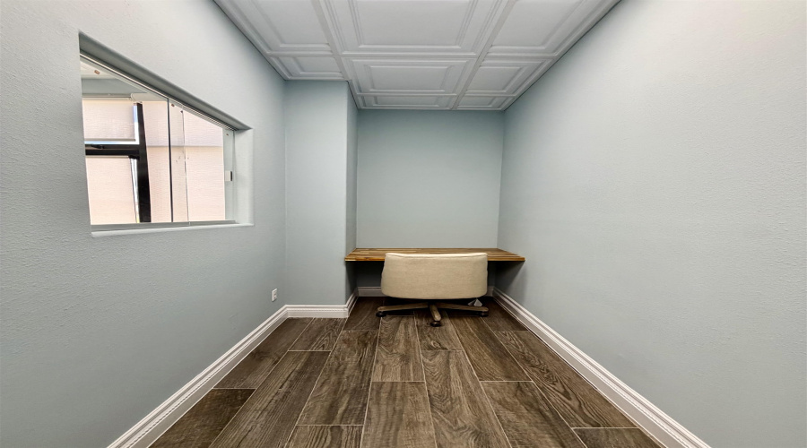 7110 Rocio Dr, Laredo, Texas 78041, 1 Room Rooms,1 BathroomBathrooms,Commercial retail/office,For Rent,7110 Rocio Dr,20263257