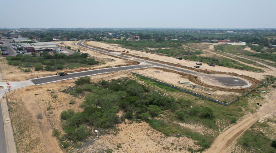 3899 Jaime Zapata Memorial Hwy, Laredo, Texas 78043, ,Land,For Sale,3899 Jaime Zapata Memorial Hwy,20263260