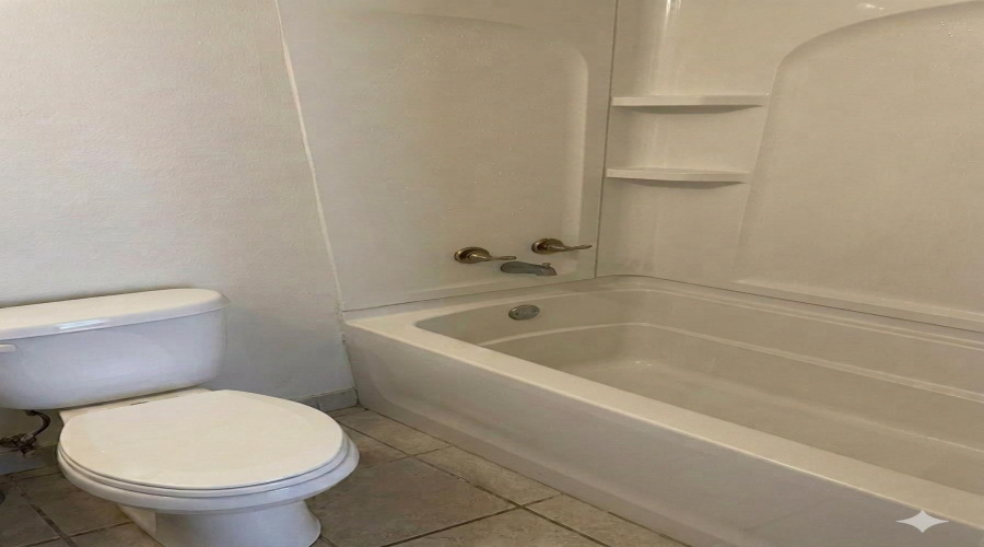 602 E Ash St, Laredo, Texas 78040, ,Multi-family,For Sale,602 E Ash St,20263264