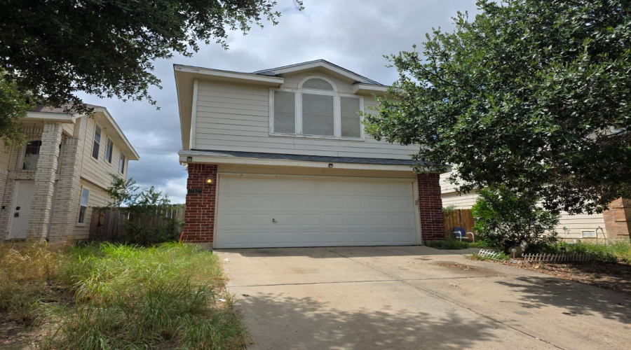 17527 Rock Port Rd, Laredo, Texas 78045, 3 Bedrooms Bedrooms, 6 Rooms Rooms,2 BathroomsBathrooms,Residential,For Sale,17527 Rock Port Rd,20263254