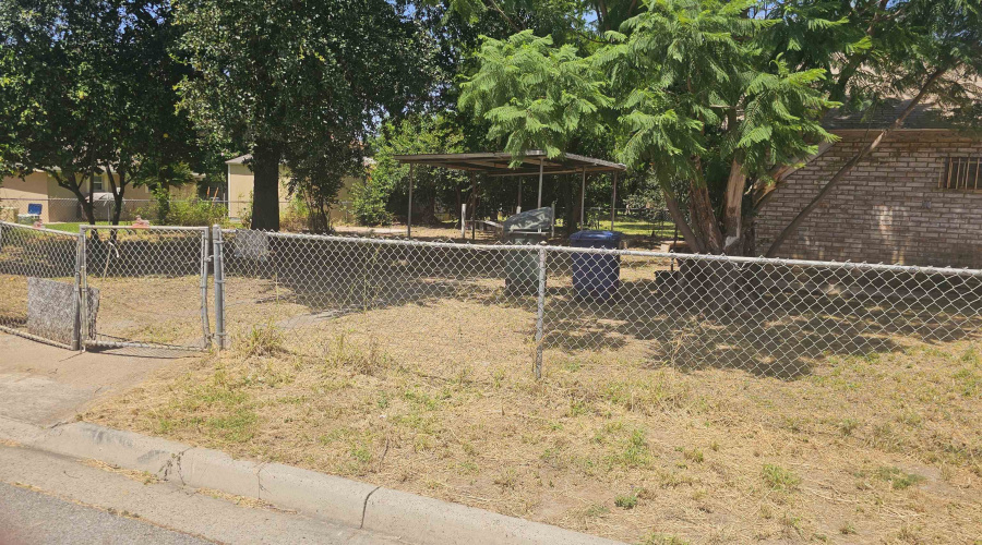 1819 Gustavus St, laredo, Texas 78043, 3 Bedrooms Bedrooms, 3 Rooms Rooms,2 BathroomsBathrooms,Residential,For Sale,1819 Gustavus St,20263265