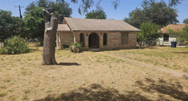 1819 Gustavus St, laredo, Texas 78043, 3 Bedrooms Bedrooms, 3 Rooms Rooms,2 BathroomsBathrooms,Residential,For Sale,1819 Gustavus St,20263265