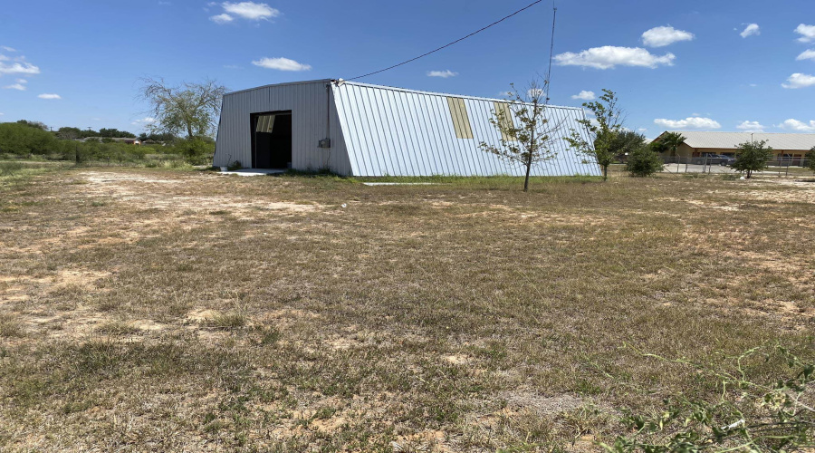 122 E U.S. Hwy 359, Hebbronville, Texas 78316, ,Land,For Sale,122 E U.S. Hwy 359,20263271