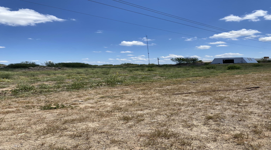 122 E U.S. Hwy 359, Hebbronville, Texas 78316, ,Land,For Sale,122 E U.S. Hwy 359,20263271
