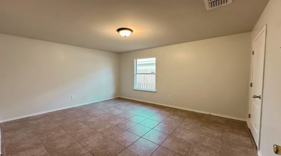 5516 Lost Hills Trail, Laredo, Texas 78041, 3 Bedrooms Bedrooms, 5 Rooms Rooms,2 BathroomsBathrooms,Residential,For Rent,5516 Lost Hills Trail,20263268