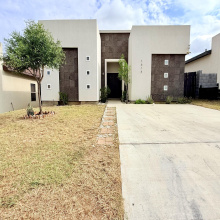 1614 Bilbao Dr., Laredo, Texas 78046, 3 Bedrooms Bedrooms, 6 Rooms Rooms,2 BathroomsBathrooms,Residential,For Sale,1614 Bilbao Dr.,20263269