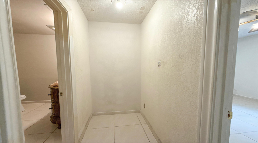 106 Florida St, Laredo, Texas 78041, 1 Bedroom Bedrooms, 2 Rooms Rooms,1 BathroomBathrooms,Residential,For Rent,106 Florida St,20263274
