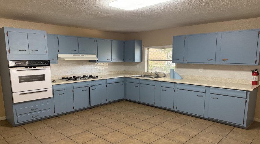 1406 Gustavus St, Laredo, Texas 78045, 3 Bedrooms Bedrooms, 5 Rooms Rooms,1 BathroomBathrooms,Residential,For Rent,1406 Gustavus St,20263275