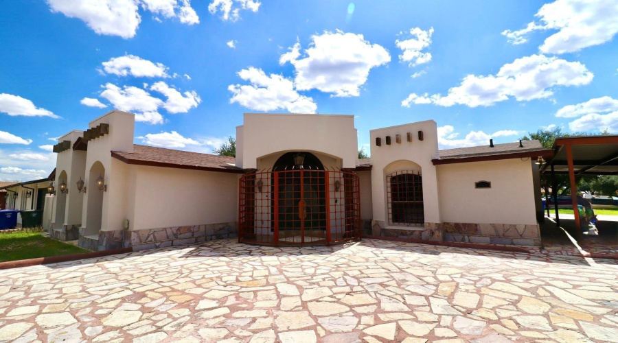 5506 Alabama Ave, Laredo, Texas 78041, 4 Bedrooms Bedrooms, 8 Rooms Rooms,2 BathroomsBathrooms,Residential,For Sale,5506 Alabama Ave,20263282
