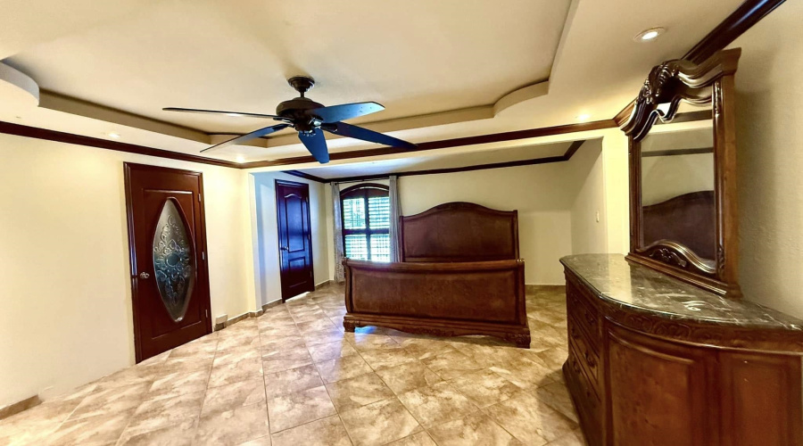 5506 Alabama Ave, Laredo, Texas 78041, 4 Bedrooms Bedrooms, 8 Rooms Rooms,2 BathroomsBathrooms,Residential,For Sale,5506 Alabama Ave,20263282