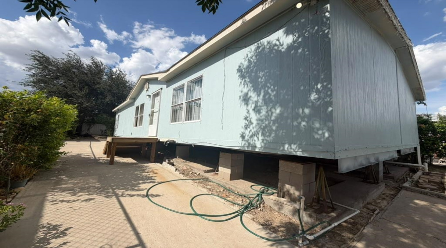 814 Flag St, LAREDO, Texas 78043, 3 Bedrooms Bedrooms, 5 Rooms Rooms,2 BathroomsBathrooms,Residential,For Sale,814 Flag St,20263290