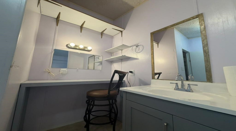 814 Flag St, LAREDO, Texas 78043, 3 Bedrooms Bedrooms, 5 Rooms Rooms,2 BathroomsBathrooms,Residential,For Rent,814 Flag St,20263291